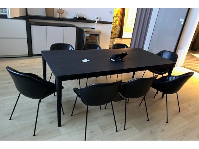 8 kuipstoelen caste line - afbeelding 5 van  5