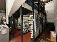 8. land en range rover stopt platform/rekken 701-703 (536/2025)