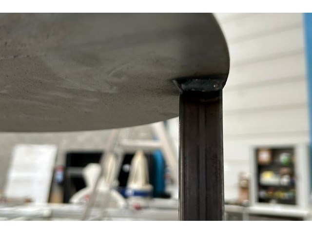 8 metalen bijzettafels - afbeelding 3 van  4