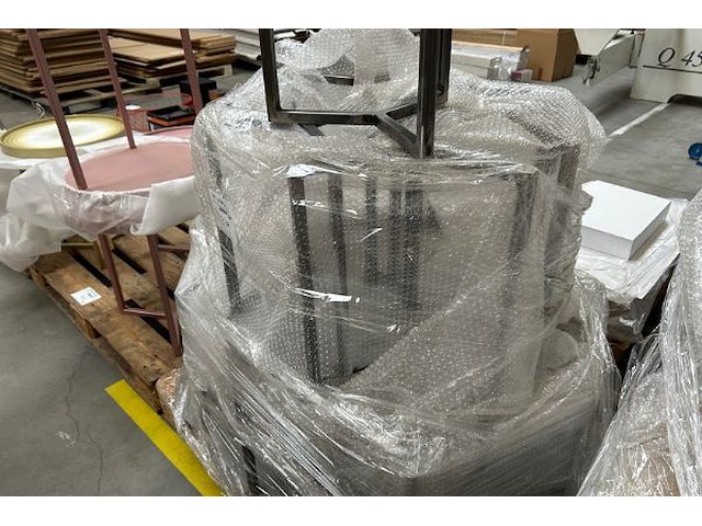 8 metalen bijzettafels - afbeelding 5 van  5