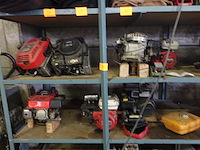 8 motorenvoor onderdelen o.a. honda gv120/4pk,hr194