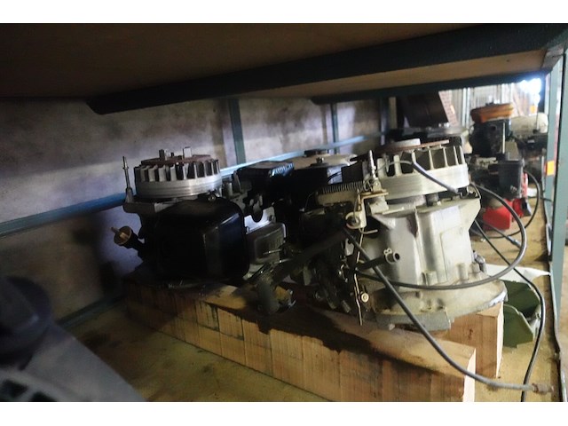 8 motorenvoor onderdelen o.a. honda gv120/4pk,hr194 - afbeelding 6 van  11