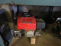 8 motorenvoor onderdelen o.a. honda gv120/4pk,hr194 - afbeelding 9 van  11