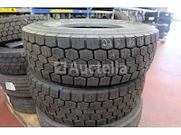 8 nieuwe banden firestone 225/75 r17.5