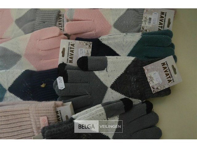 8 paar winterhandschoenen vrouwen - afbeelding 3 van  4