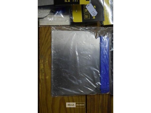 8 pakjes plamuurmessenset div. maten - afbeelding 4 van  5