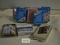 ±8 pakjes speelkaarten en div - afbeelding 1 van  4