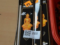 8 pakjes wierrookstokjes - afbeelding 1 van  2