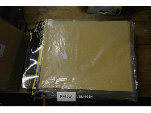 8 pakken schuurpapier 180/150/80 - afbeelding 1 van  3