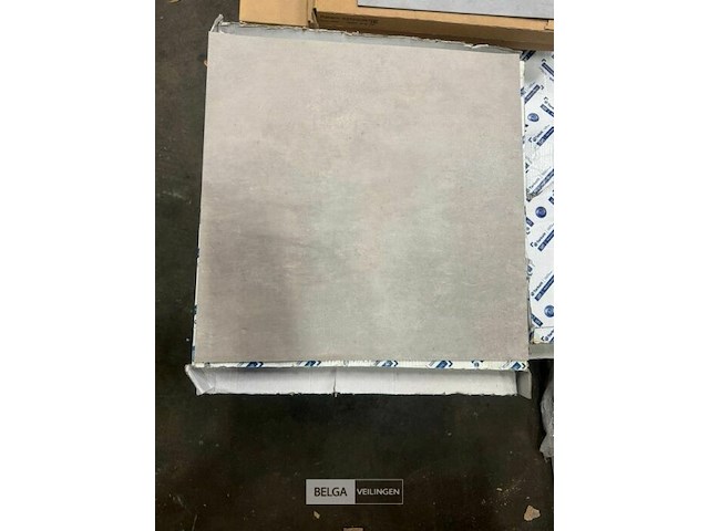 8 pakken vinyl vloer tarkett - afbeelding 1 van  1