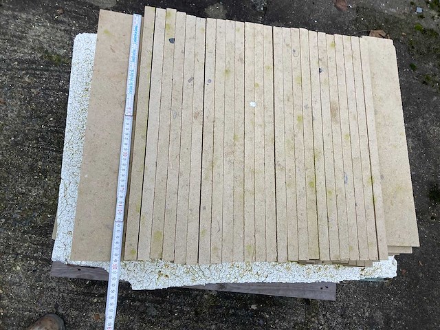 8 paletten bourgondische witsteen - afbeelding 4 van  13