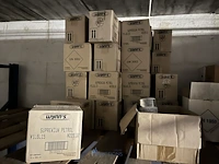 8 palletten chemicaliën en onderhoudsproducten - afbeelding 21 van  34