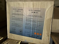 8 palletten chemicaliën en onderhoudsproducten - afbeelding 24 van  34
