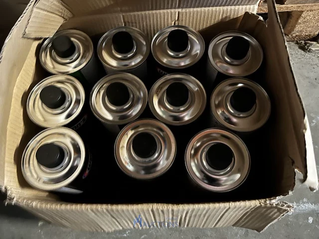 8 palletten chemicaliën en onderhoudsproducten - afbeelding 29 van  34