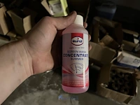 8 palletten chemicaliën en onderhoudsproducten - afbeelding 34 van  34