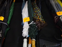 8 paraplu's - afbeelding 1 van  1