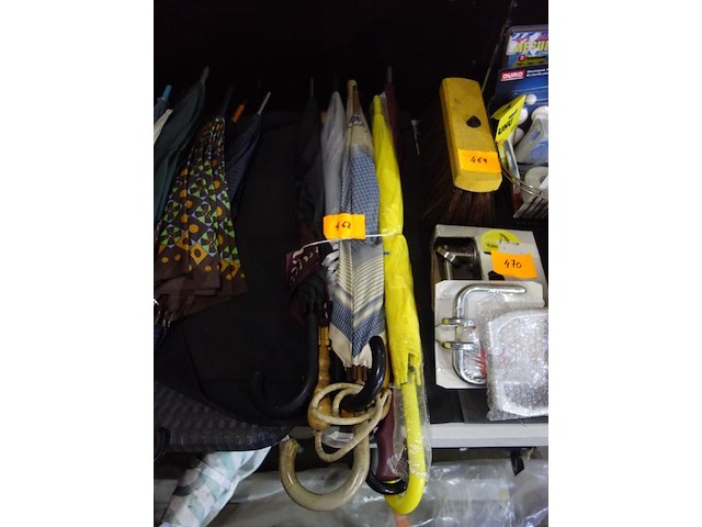 8 paraplu's - afbeelding 1 van  1