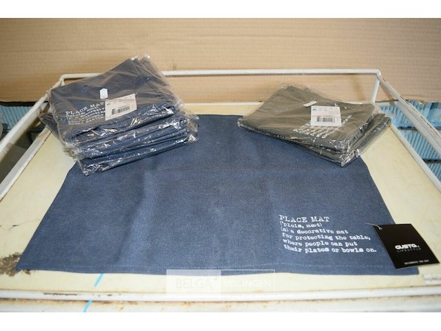8 placemat - afbeelding 1 van  3