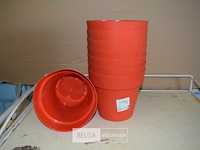 8 plastieken bloempotten