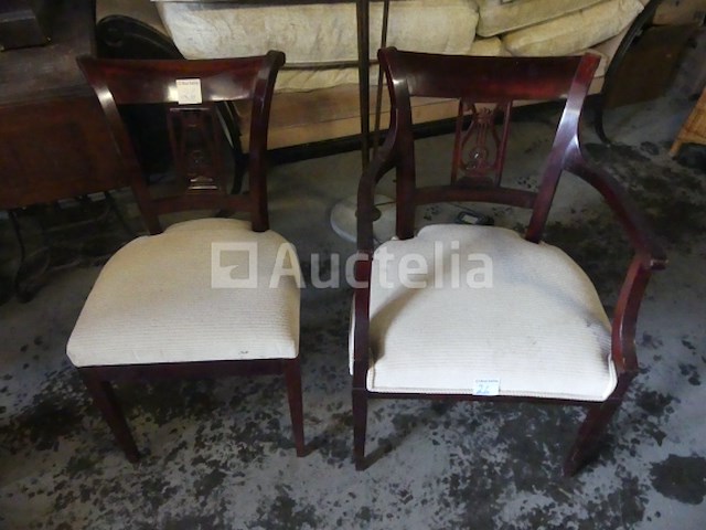 8 rustieke stoelen en fauteuils - afbeelding 2 van  3