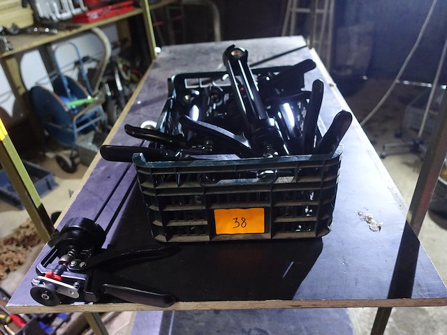 8 siliconespuiten - afbeelding 5 van  10