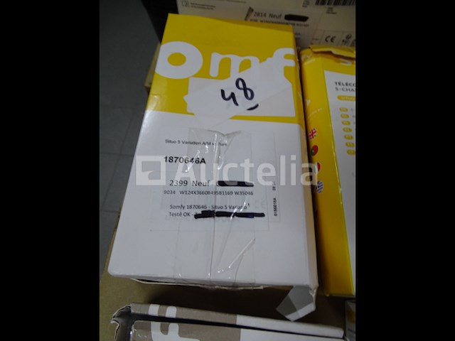 8 somfy-gerelateerde items - winkelwaarde €945 - afbeelding 6 van  9