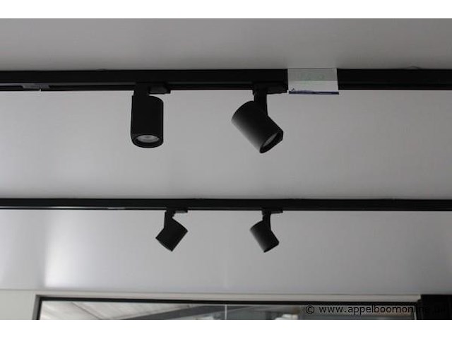 8 spots (zonder railsysteem) - afbeelding 1 van  2