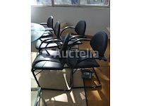 8 stoelen met armleuningen - afbeelding 4 van  4