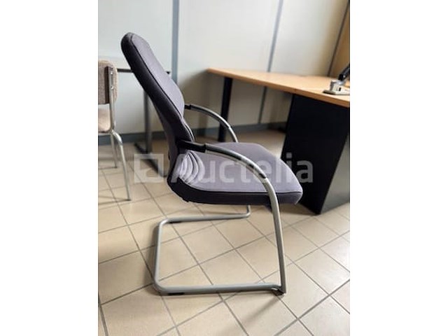 8 stoelen - afbeelding 3 van  18