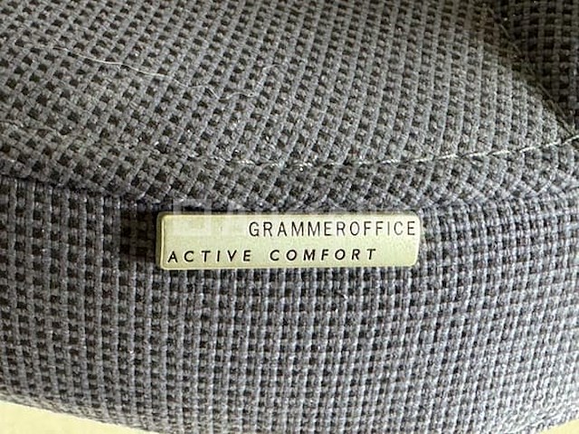 8 stoelen - afbeelding 6 van  18