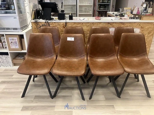 8 stoelen - afbeelding 1 van  3