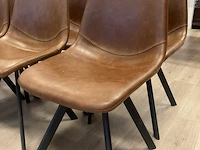 8 stoelen - afbeelding 2 van  2
