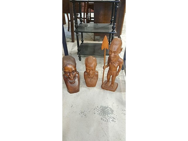 8 stuks afrikaanse beelden - afbeelding 2 van  3