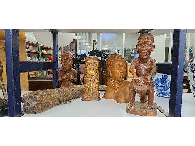 8 stuks afrikaanse beelden - afbeelding 3 van  3