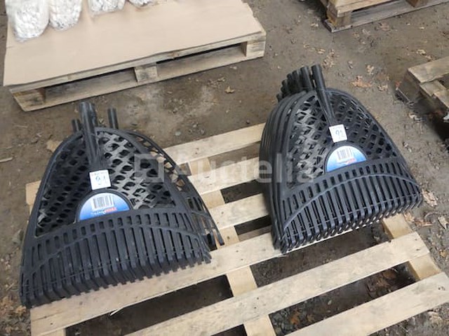 8 talen tools bladkammen - afbeelding 1 van  3