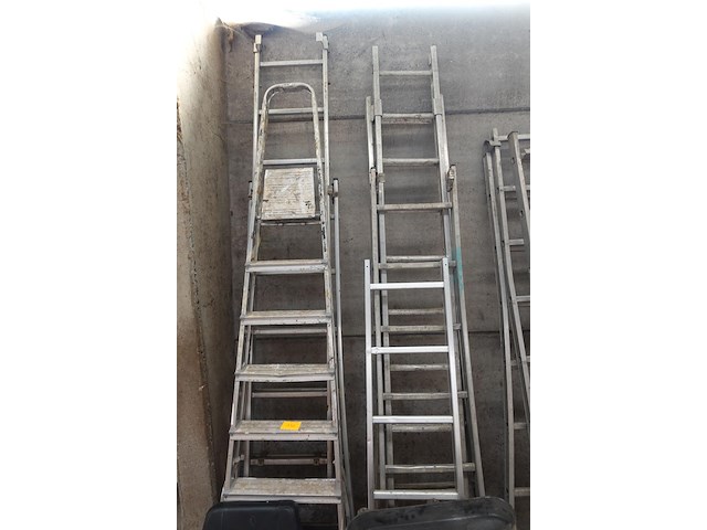 8 verschillende ladders - afbeelding 1 van  3