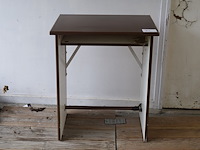 8 vintage schoolbanken 76x62 cm - afbeelding 1 van  4
