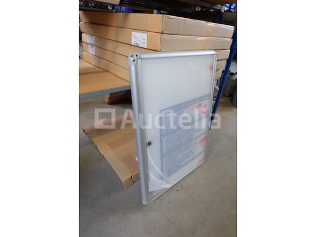 8 wanddisplaykleppen - afbeelding 1 van  5