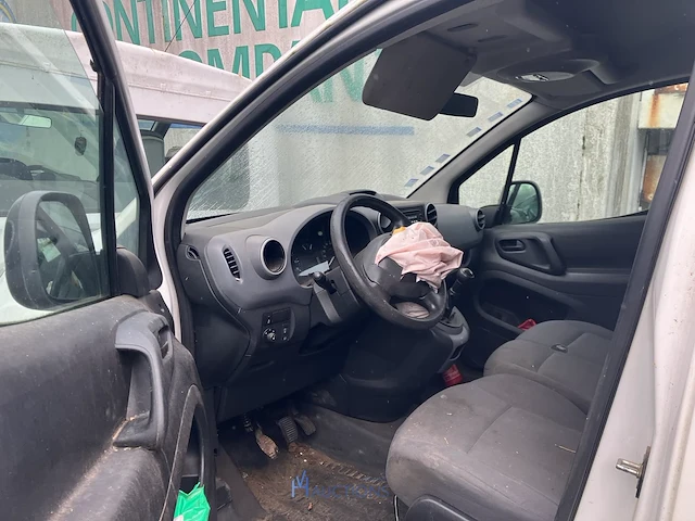 8 wrakken - afbeelding 34 van  54