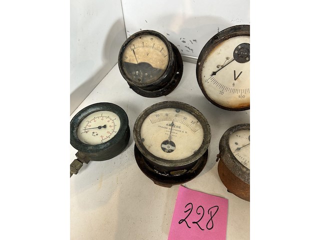 8 x antieke industriele meter - afbeelding 2 van  4