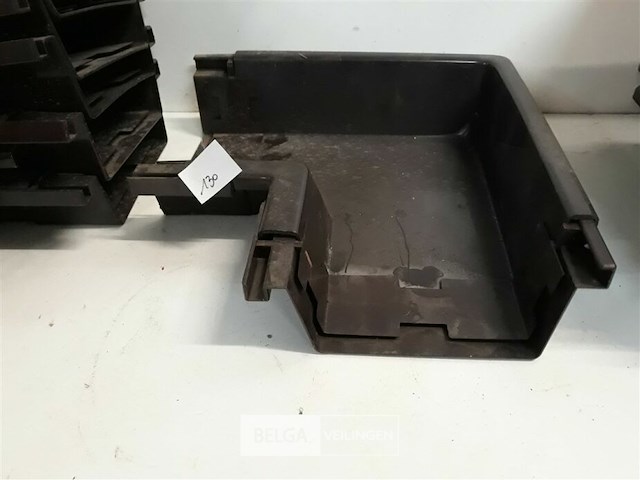 8 x binnenhoek 140mm bruin pvc regenafvoer - afbeelding 3 van  3