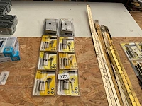8 x cilindersloten; oplegdeurslot