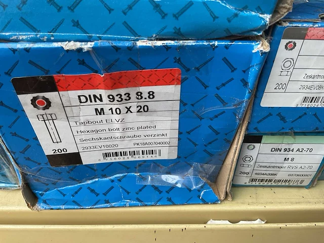 8 x dozen schroefbouten moeren; bouten - afbeelding 6 van  9