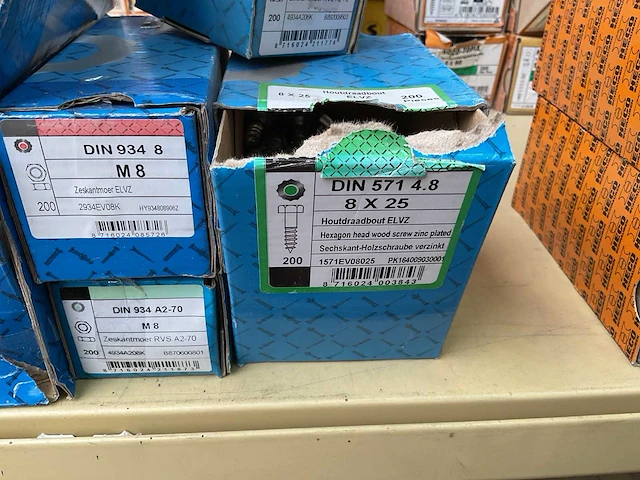8 x dozen schroefbouten moeren; bouten - afbeelding 7 van  9