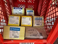 8 x dozen tapbouten; cellenbetonnagel met kraag; zelborende schroeven; nagels