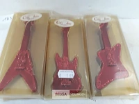8 x hangdeco guitar rood 13 cm 3 assorti - afbeelding 3 van  3