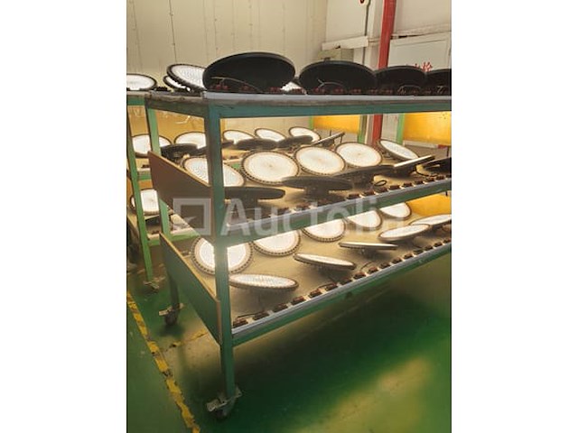 8 x highbay ufo 200w - pro design smd - dimbaar - neutraal wit 4000k - afbeelding 6 van  9