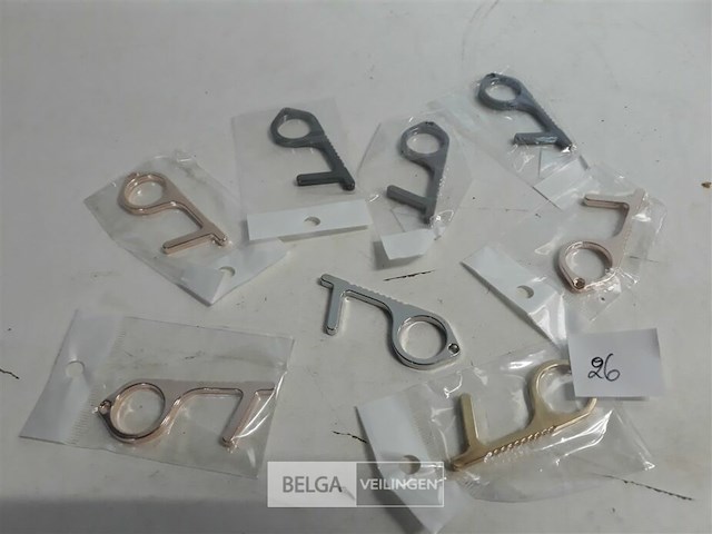 8 x hygiene sleutel 7 cm - afbeelding 1 van  3