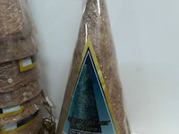 8 x kerstkegel 50 cm met 20 lampen goud - afbeelding 3 van  3