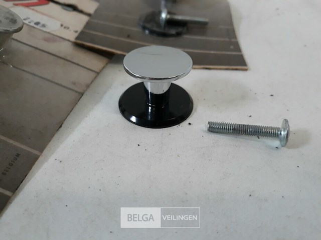 8 x meubeltop zamac verchroomd 25 mm met onderplaat - afbeelding 3 van  3